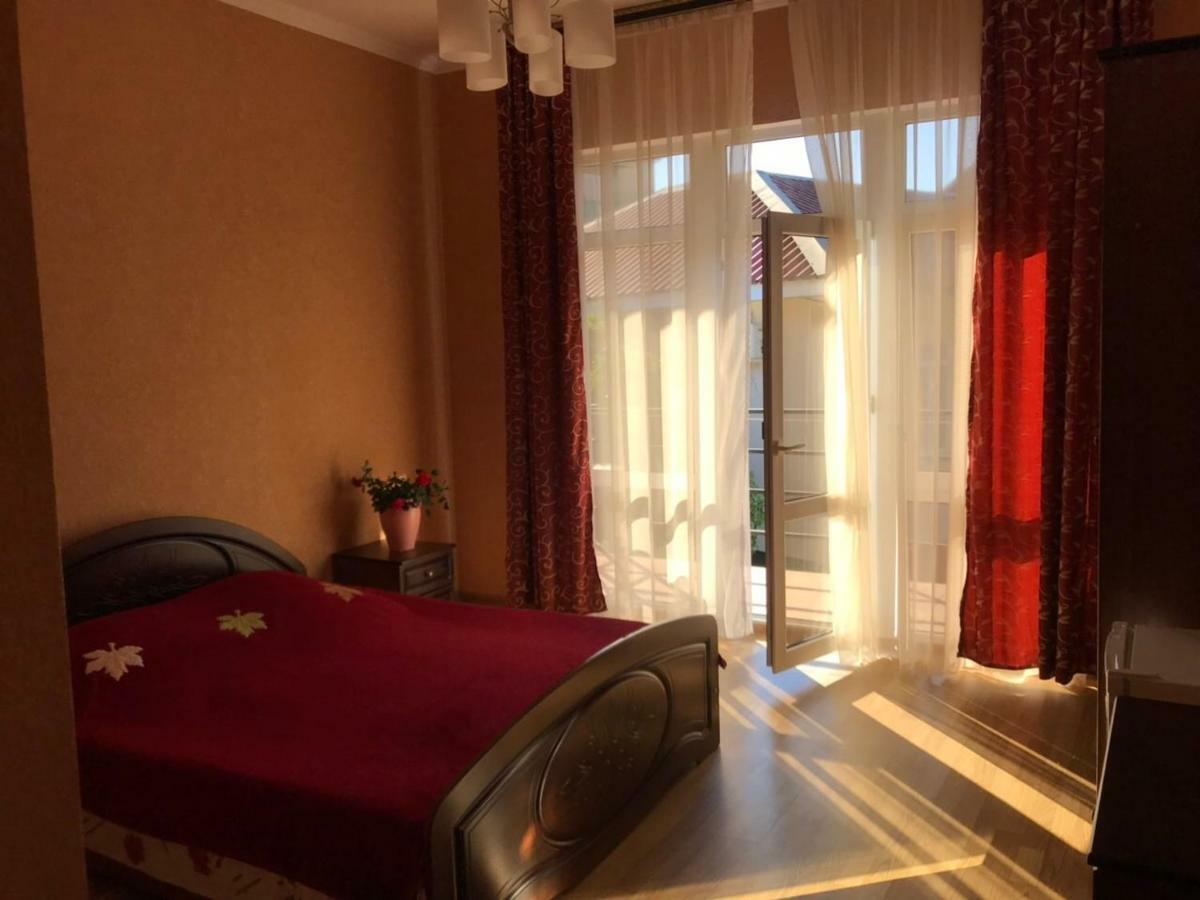 Guest House Dali ガグラ エクステリア 写真